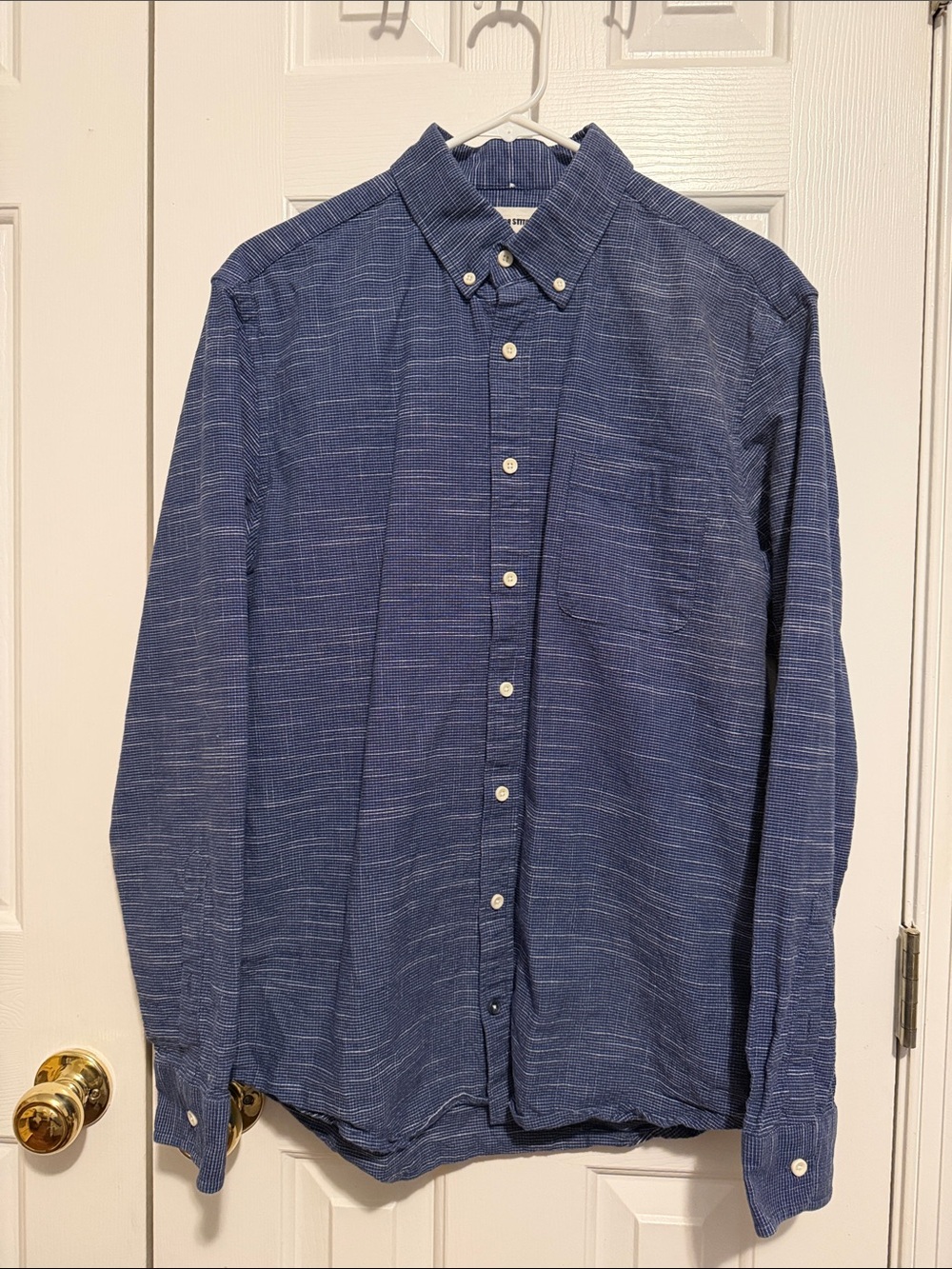 Taylor Stitch Blue Textured Button-Down Casual Shirt